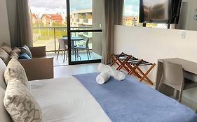 Flat em Muro Alto - Porto de Galinhas - MAKIA B303 - By Anfitrião Legal